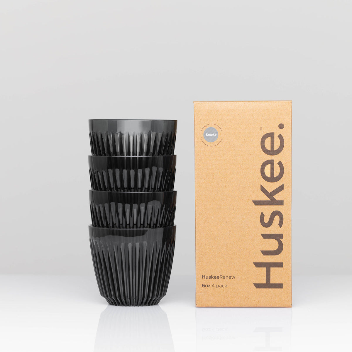 Featuring the same iconic fins as HuskeeCup, Renew is made from a trademarked Co-polyester, has a glass-like appearance, and is made from 50% post-consumer recycled material. The 6oz is considered a small size in most cafes and is suitable for cappucinos, long blacks, flat whites or sparkling water. 6oz Renew Cup in a pack of 4. Compatible with Classic Renew Saucer.