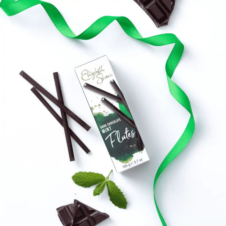 Elizabeth Shaw Dark Chocolate Mint Flutes 105g — Wholesale