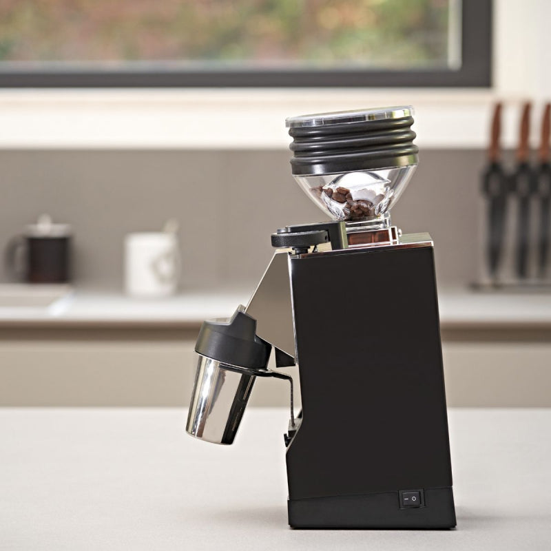 Commercial Eureka Mignon Zero 65 AP Coffee Grinder - Black