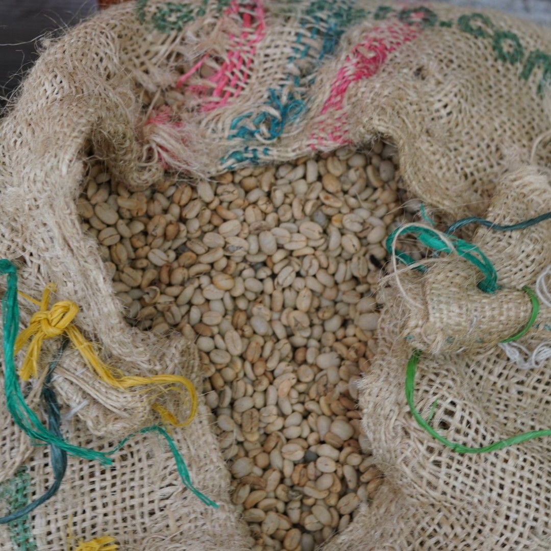 Colombia Cabresto Dark 1kg Ground Coffee – Wholesale
